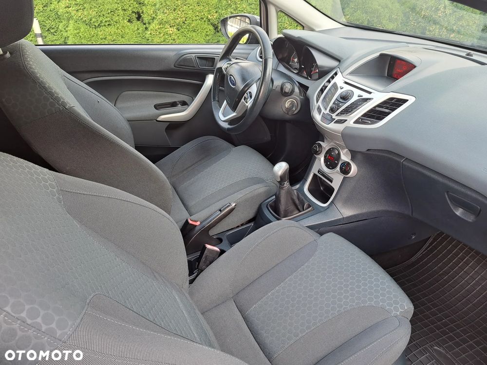 Ford Fiesta 1.4 Sport - 11