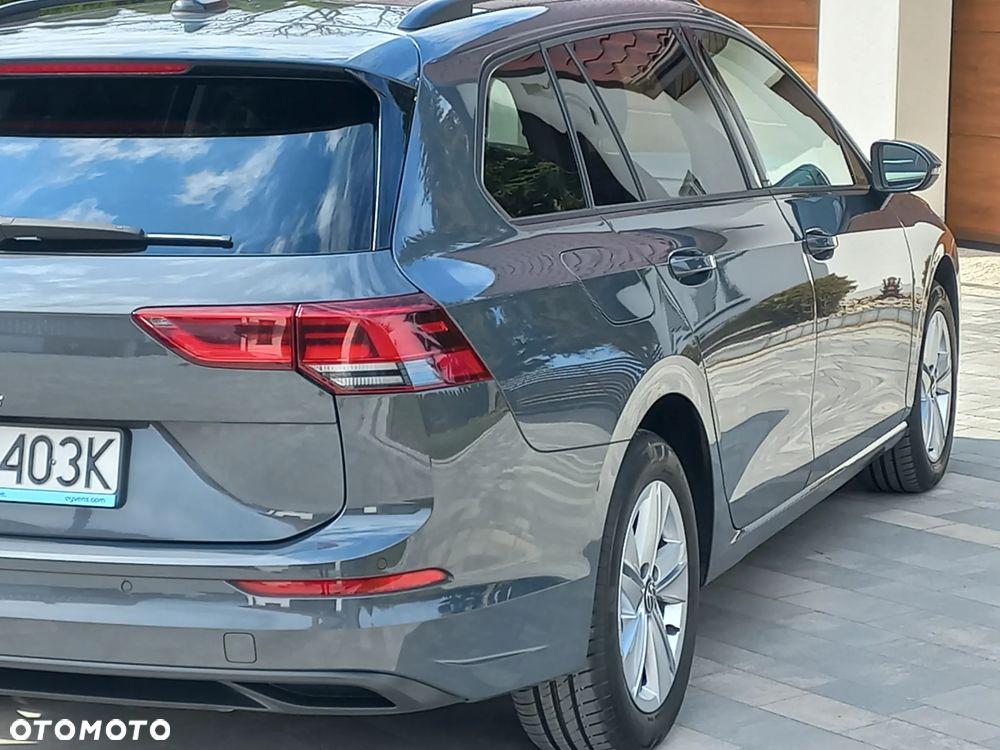 Volkswagen Golf - 22