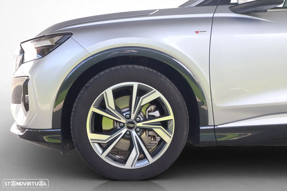 Audi Q4 Sportback e-tron - 11