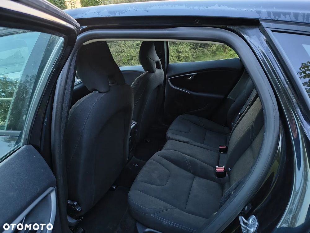 Volvo V40 T2 - 14
