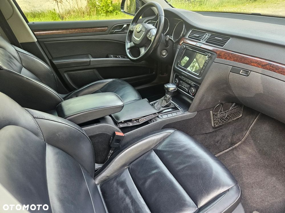 Skoda Superb 2.0 TDI DSG Elegance - 18