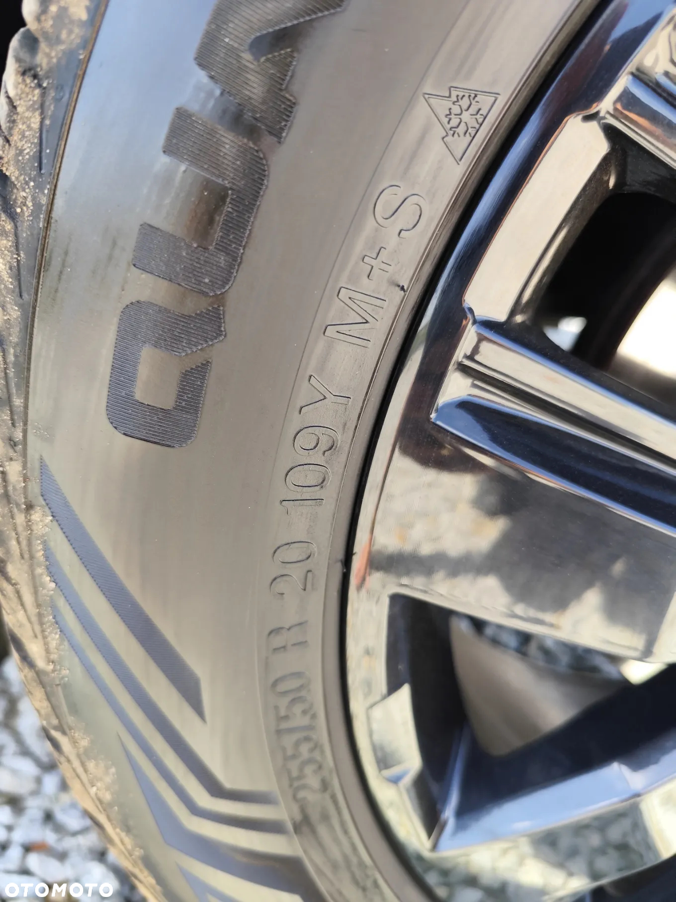 Volkswagen Amarok 3.0 TDI 4MOTION Autm Aventura - 25