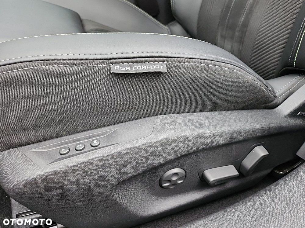 Peugeot 408 1.2 PureTech GT S&S EAT8 - 15