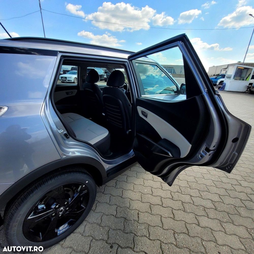 SsangYong Tivoli - 12