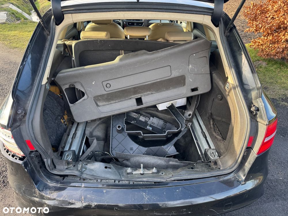 Audi A4 ver-avant-2-0-tdi-dpf-multitronic-s-line-sportpaket - 20