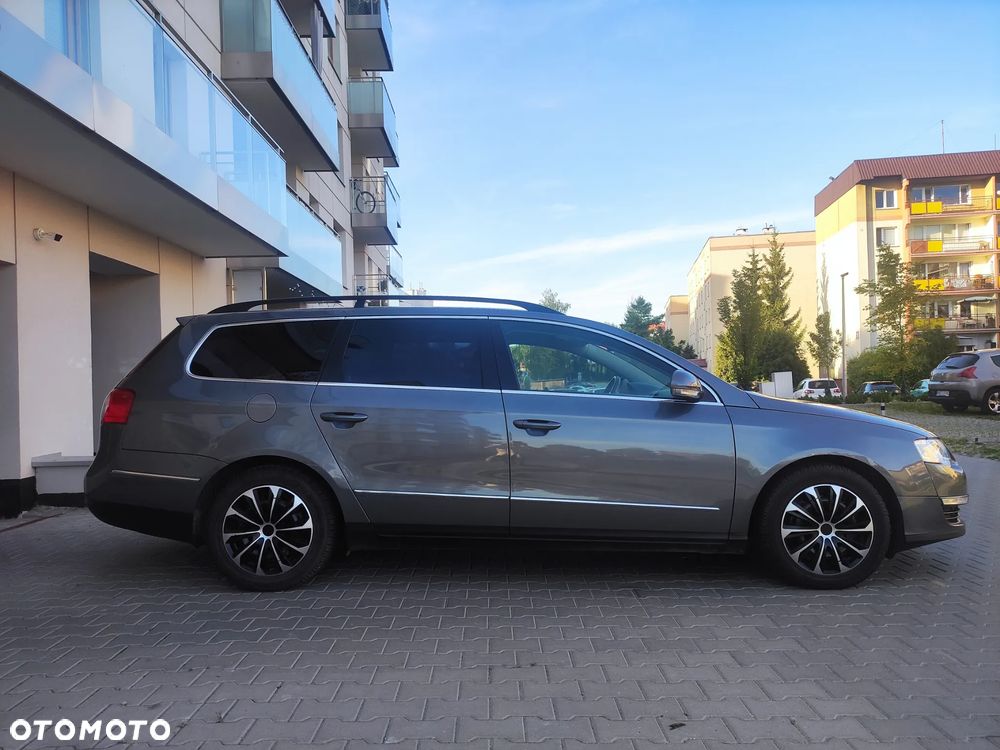 Volkswagen Passat 2.0 TDI Comfortline - 7
