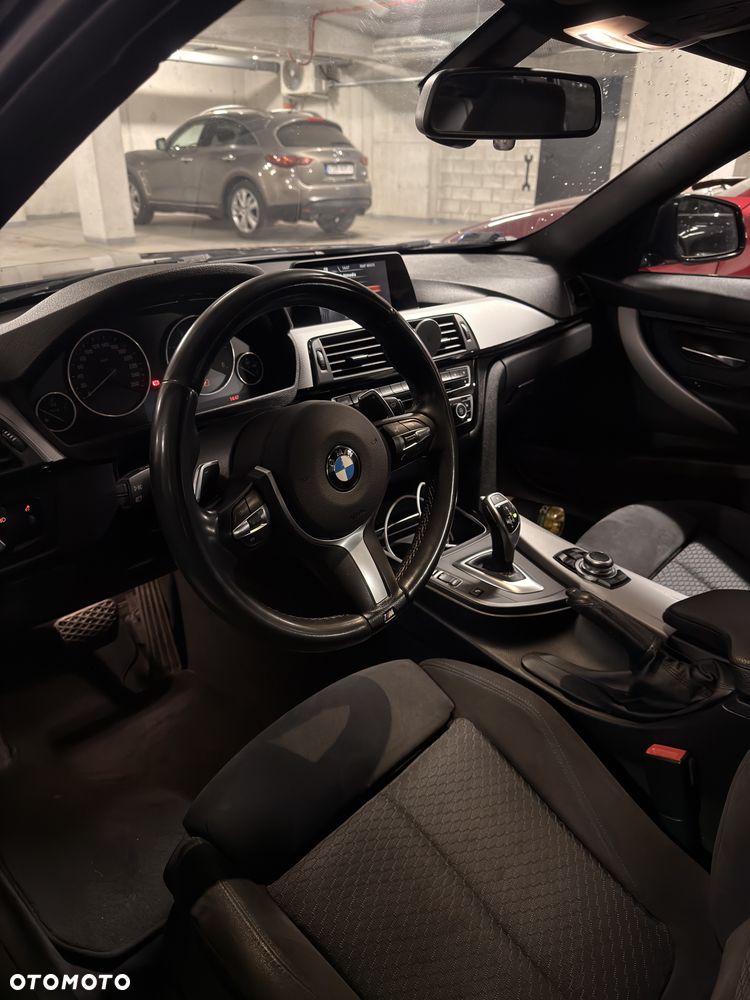 BMW Seria 3 320d xDrive - 4