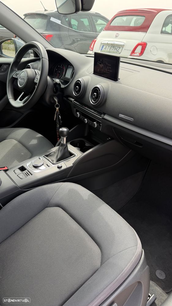 Audi A3 Sportback 30 TDI Design - 12