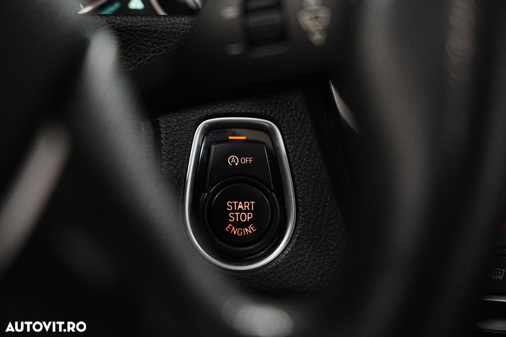 BMW Seria 3 320d Aut. Modern Line - 29