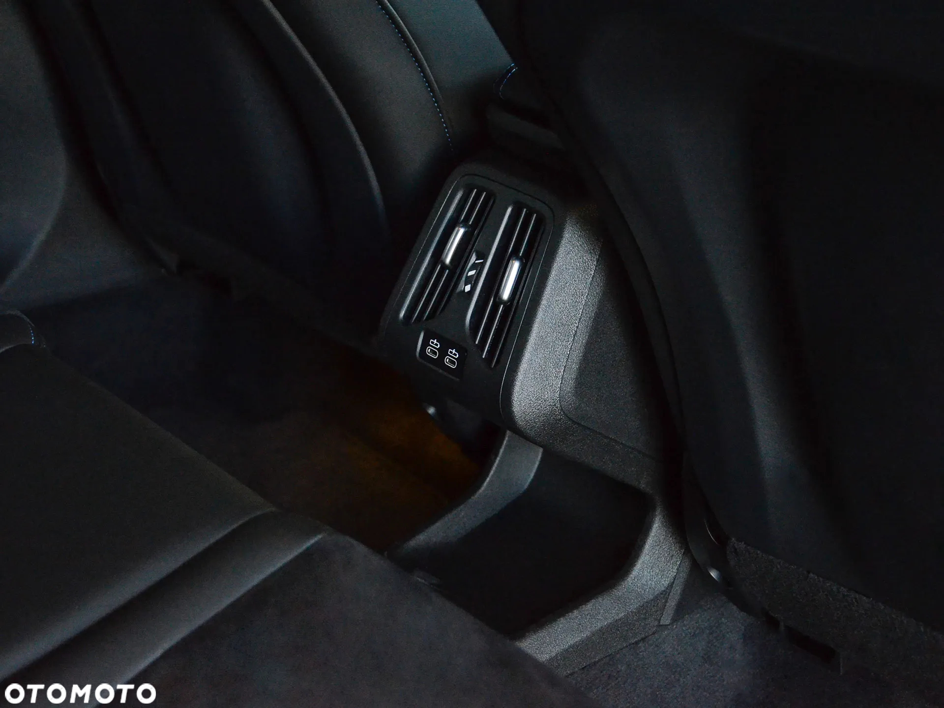 BMW X1 - 21