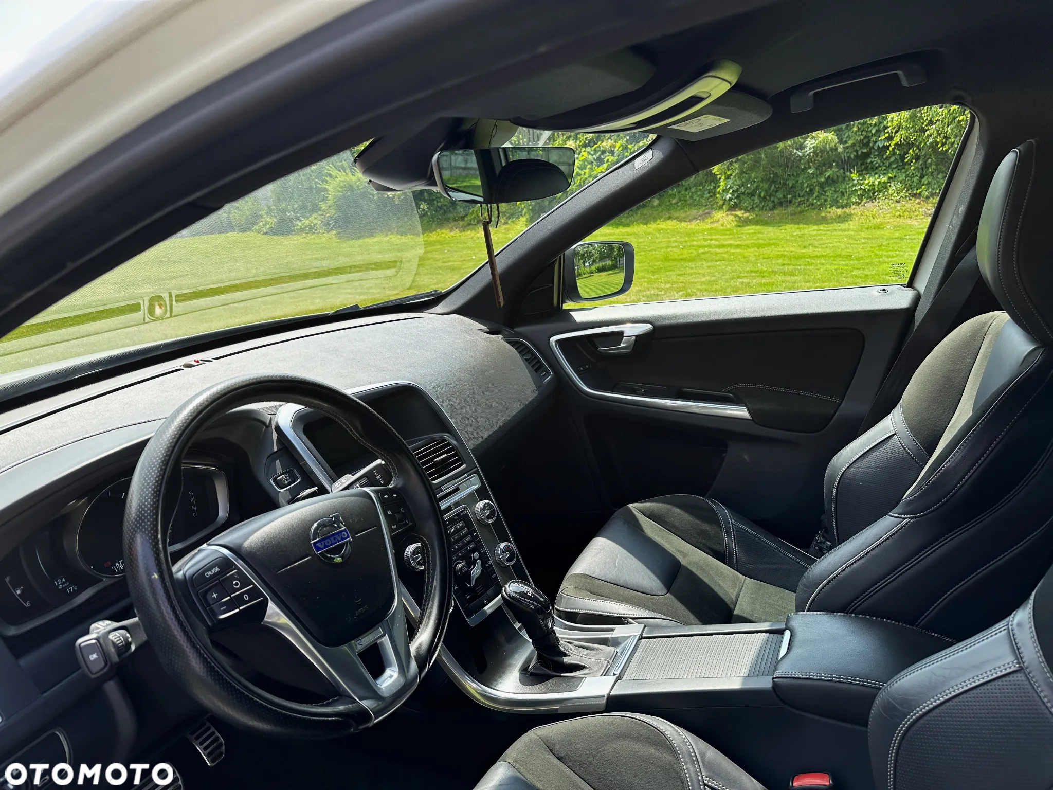 Volvo XC 60 - 21