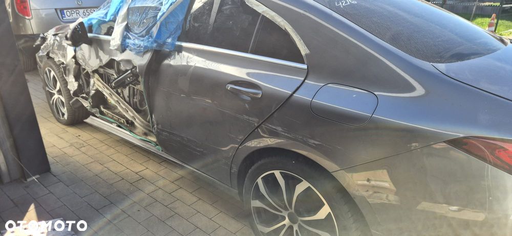 Mercedes-Benz CLA - 9