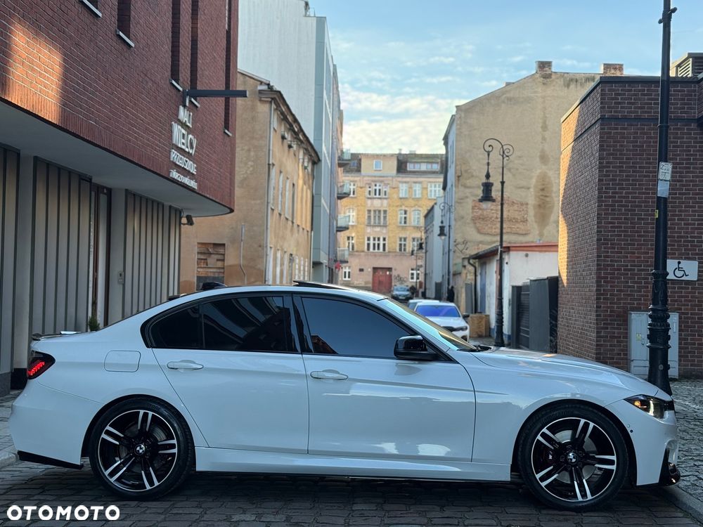 BMW Seria 3 - 24