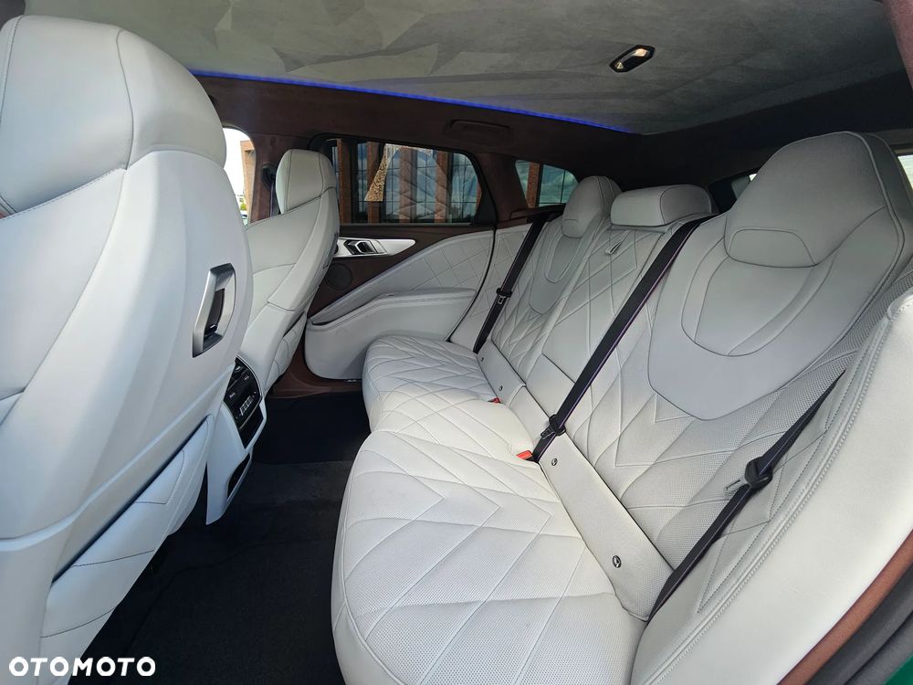 BMW XM 50e PHEV sport - 14