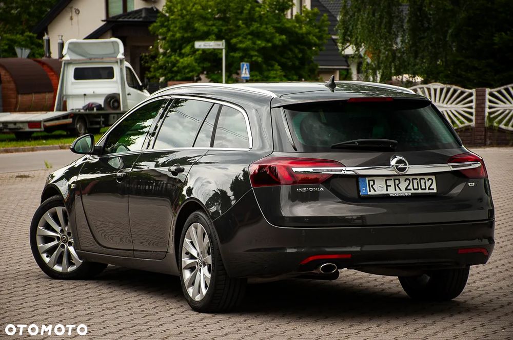 Opel Insignia 2.0 CDTI Executive S&S - 8