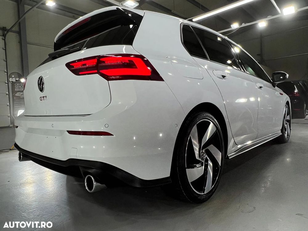 Volkswagen Golf 2.0 TSI DSG GTI - 5
