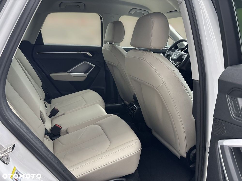 Audi Q3 35 TFSI mHEV S-Line S tronic - 12