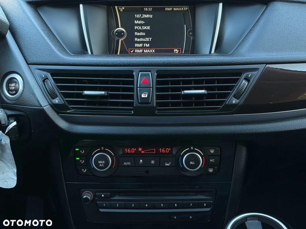 BMW X1 xDrive18d xLine - 28