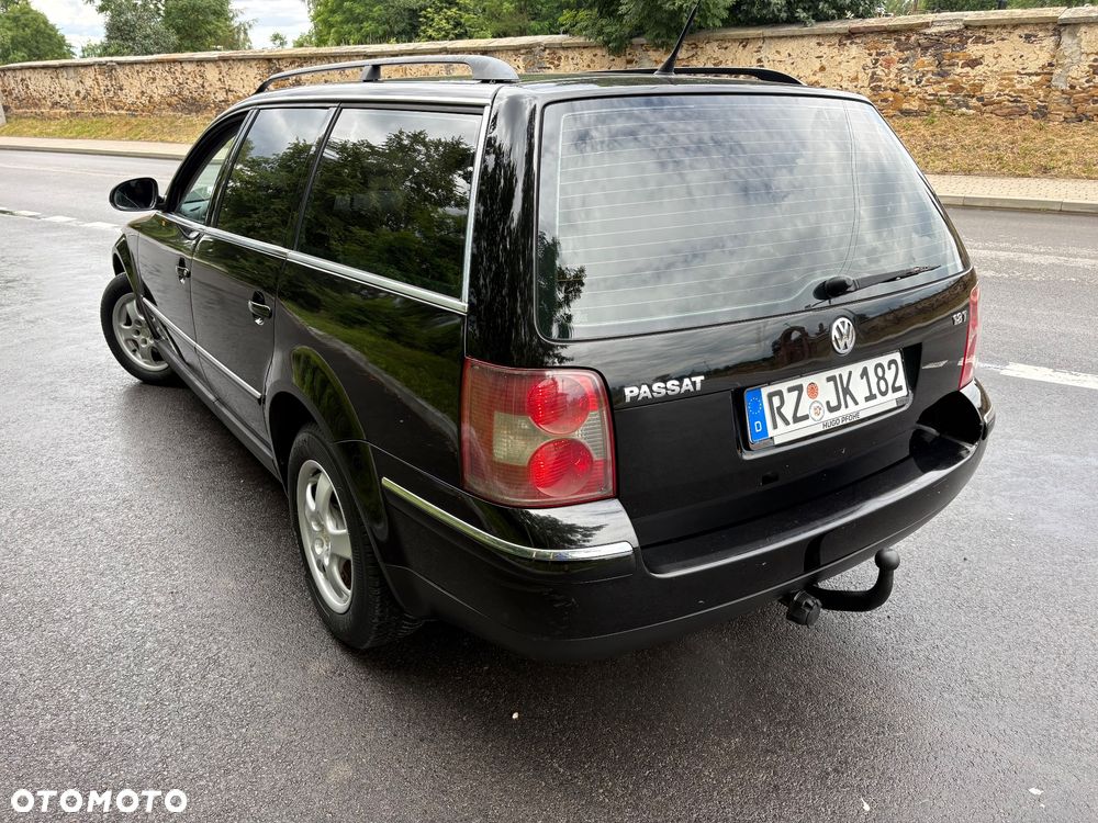 Volkswagen Passat - 13
