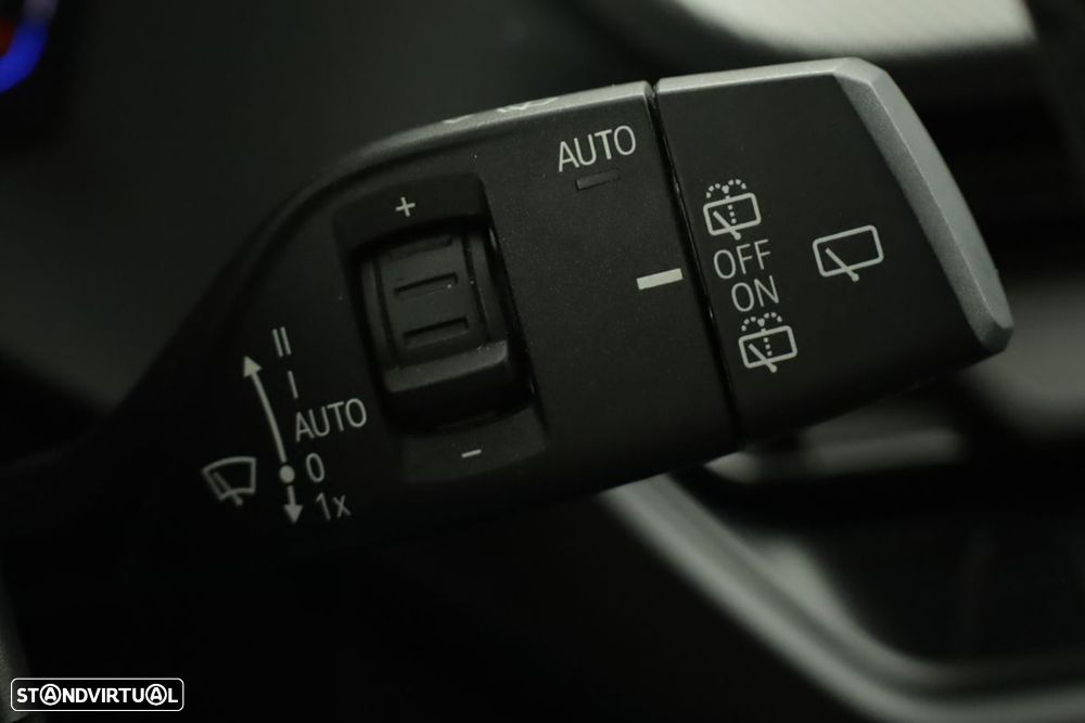 BMW 116 d Pack Desportivo M Auto - 18