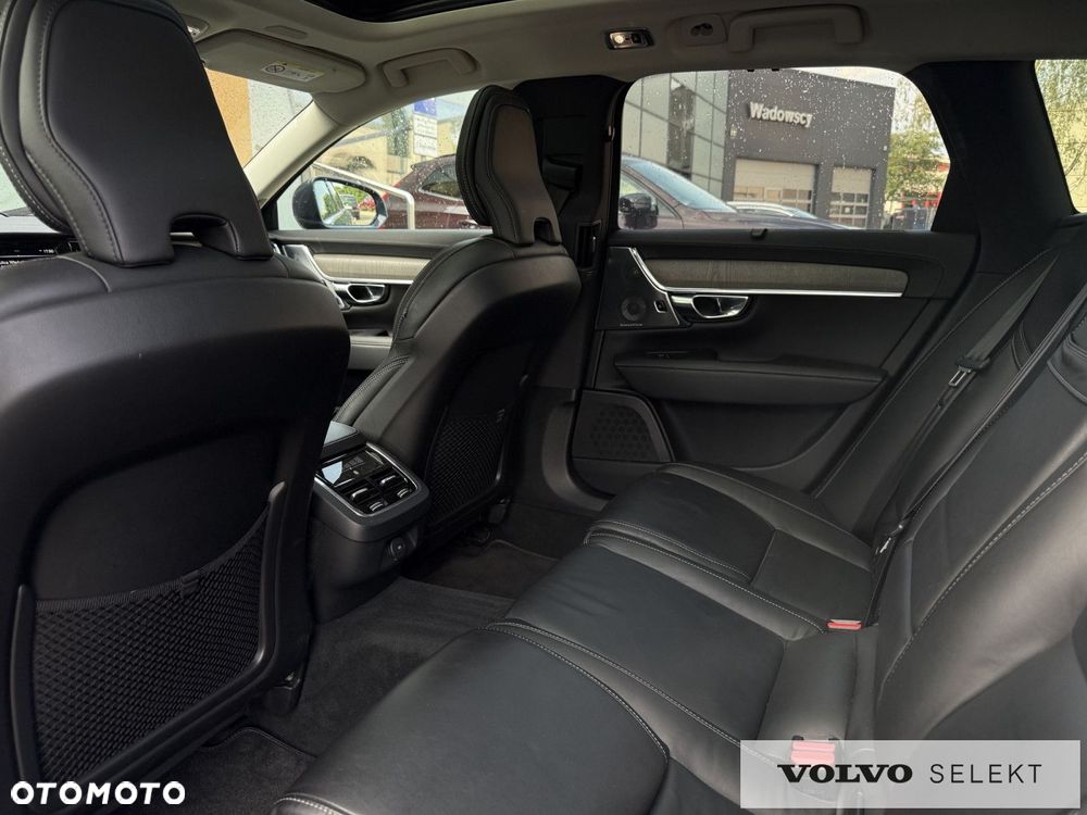 Volvo V90 - 25