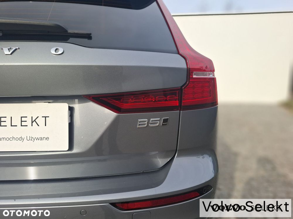 Volvo V60 Cross Country - 30