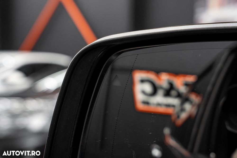 Jeep Grand Cherokee 3.0 TD AT Overland - 25