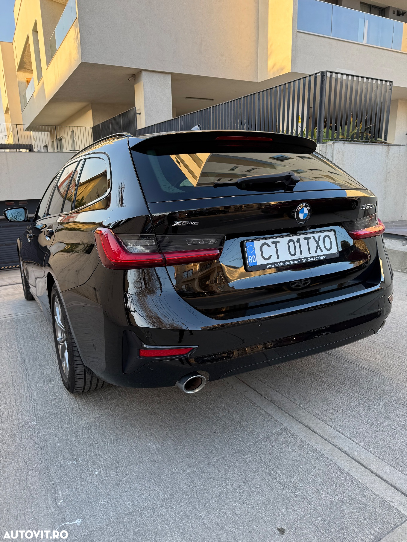 BMW Seria 3 330e Aut. Sport Line - 6