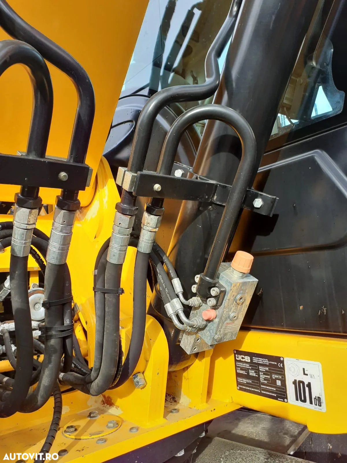 JCB JCB JS160W - Engcon - 8
