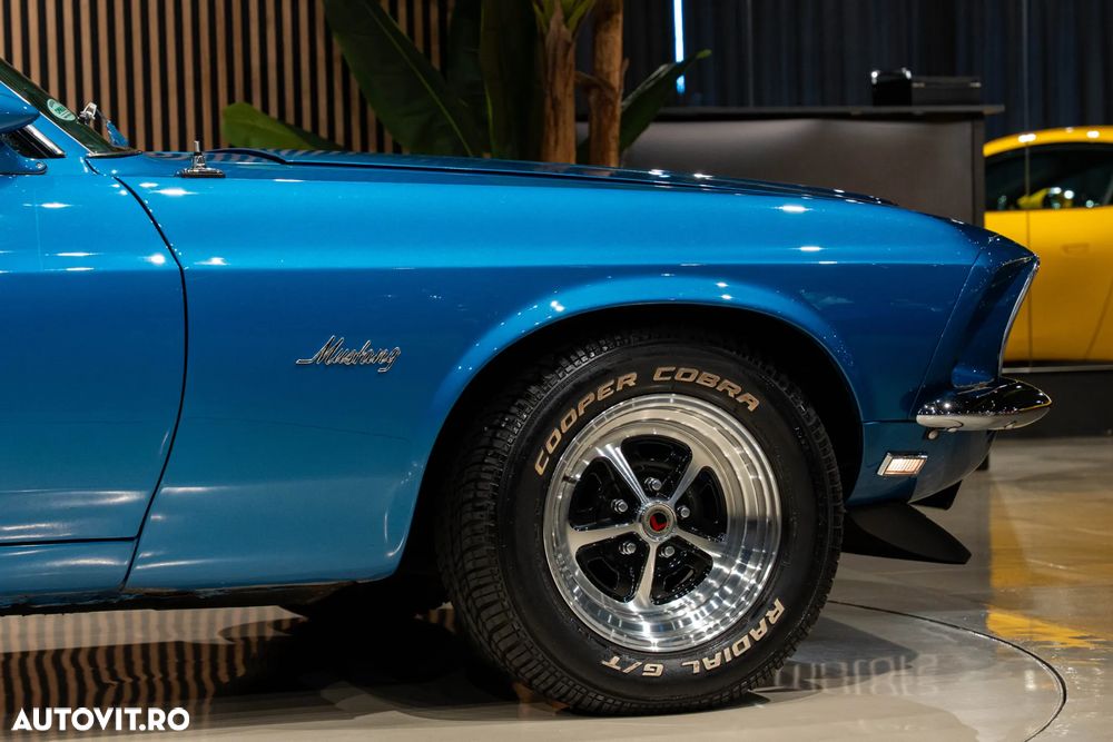 Ford Mustang - 15