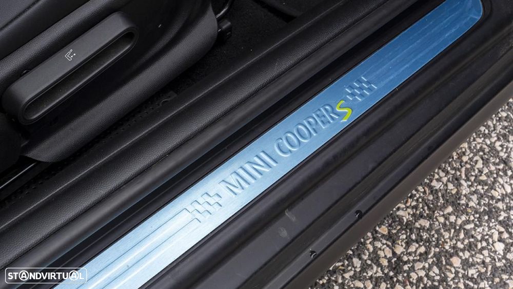 MINI 3 Portas Cooper SE Yours - 22