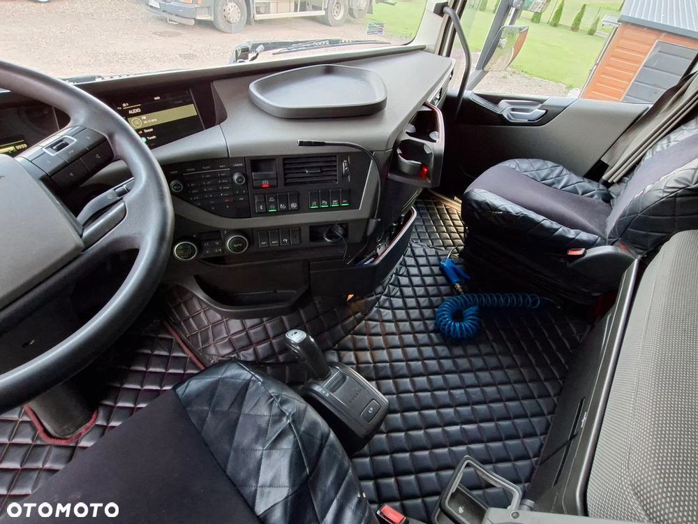 Volvo FH 460 - 11
