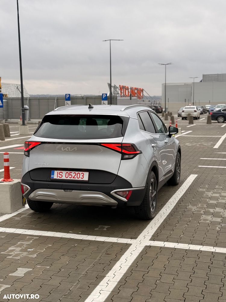 Kia Sportage 1.6 T-GDI MHEV 6MT 4x2 Business Line - 4