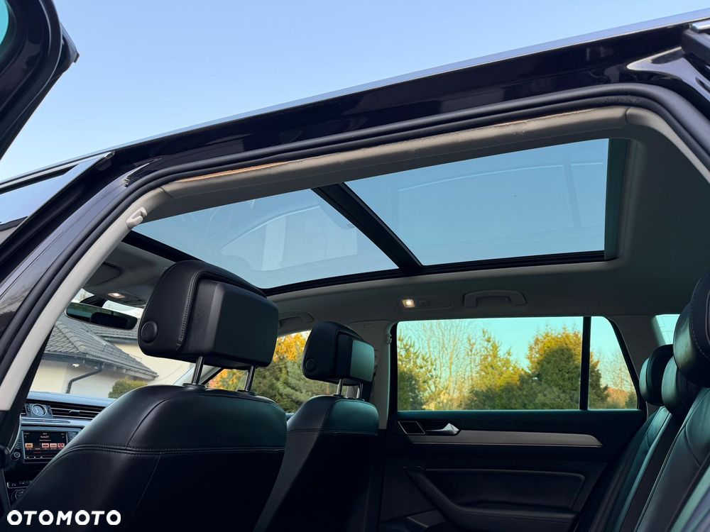 Volkswagen Passat 2.0 TDI Bi-Turbo BMT 4Mot Highline DSG - 12