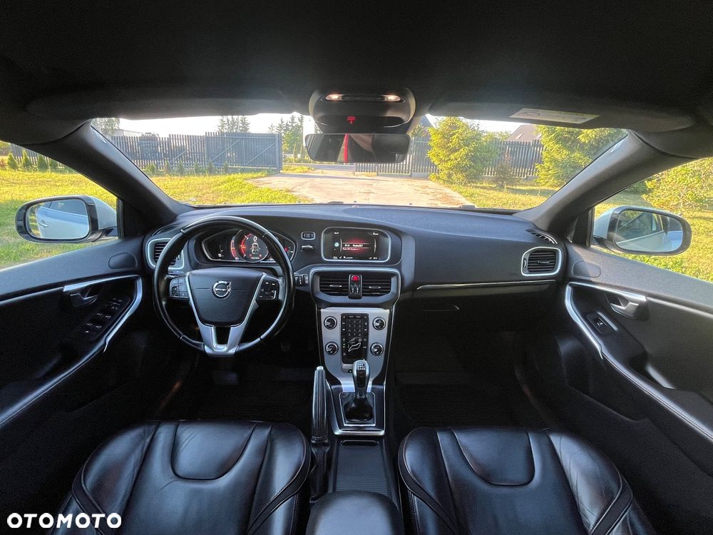 Volvo V40 D2 Drive-E Ocean Race - 2