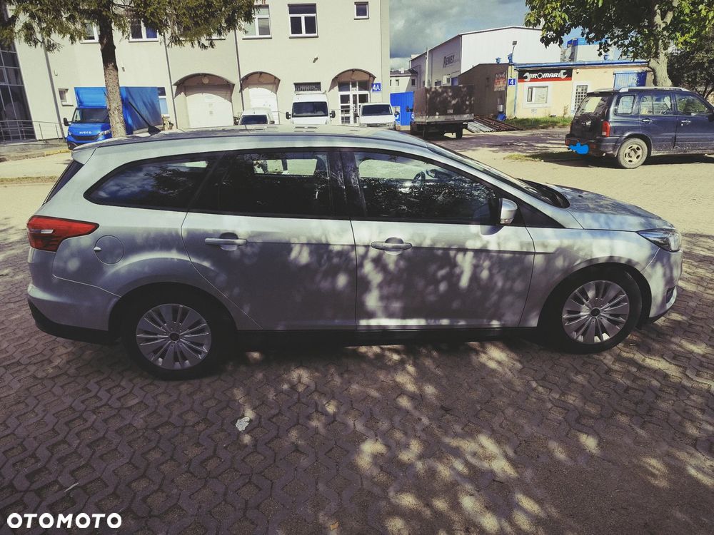Ford Focus 1.5 TDCi SYNC Edition - 7