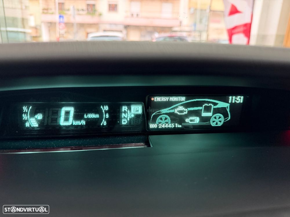 Toyota Prius 1.8 Premium - 14