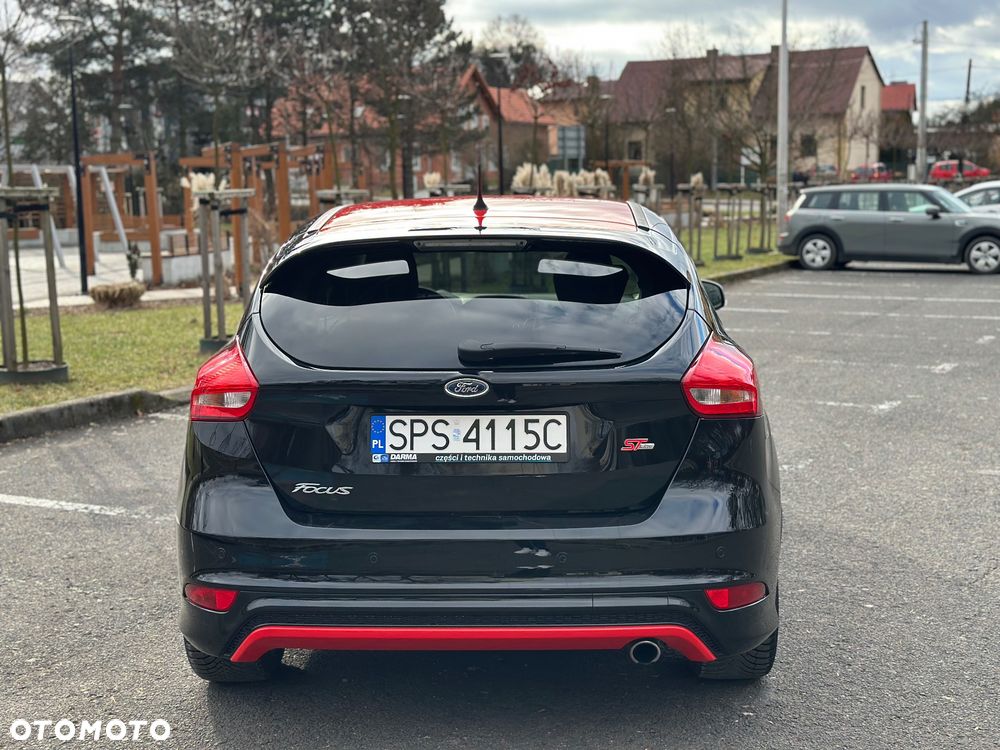 Ford Focus 1.5 EcoBoost STart-Stopp-System ST-LINE - 17
