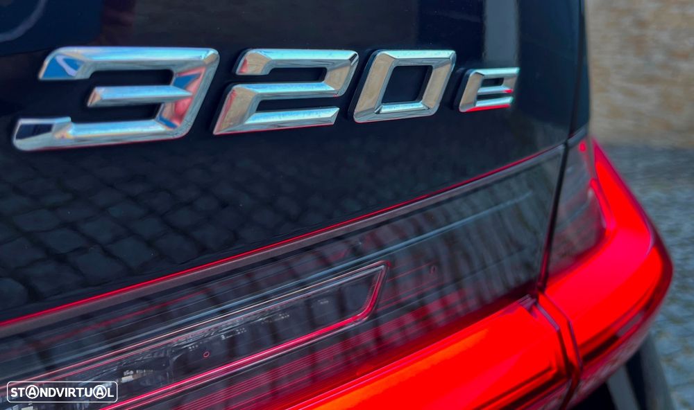 BMW 320 e Aut. Sport Line - 13