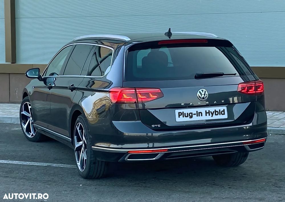 Volkswagen Passat - 3