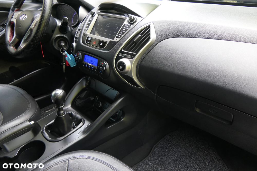 Hyundai ix35 1.6 2WD blue Comfort - 18