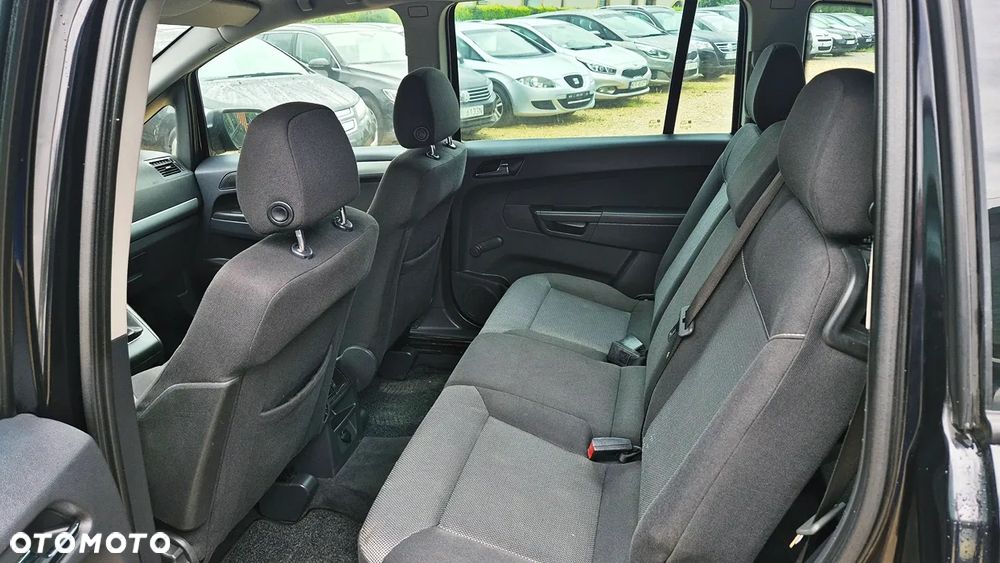 Opel Zafira 1.6 Cosmo EU5 - 34