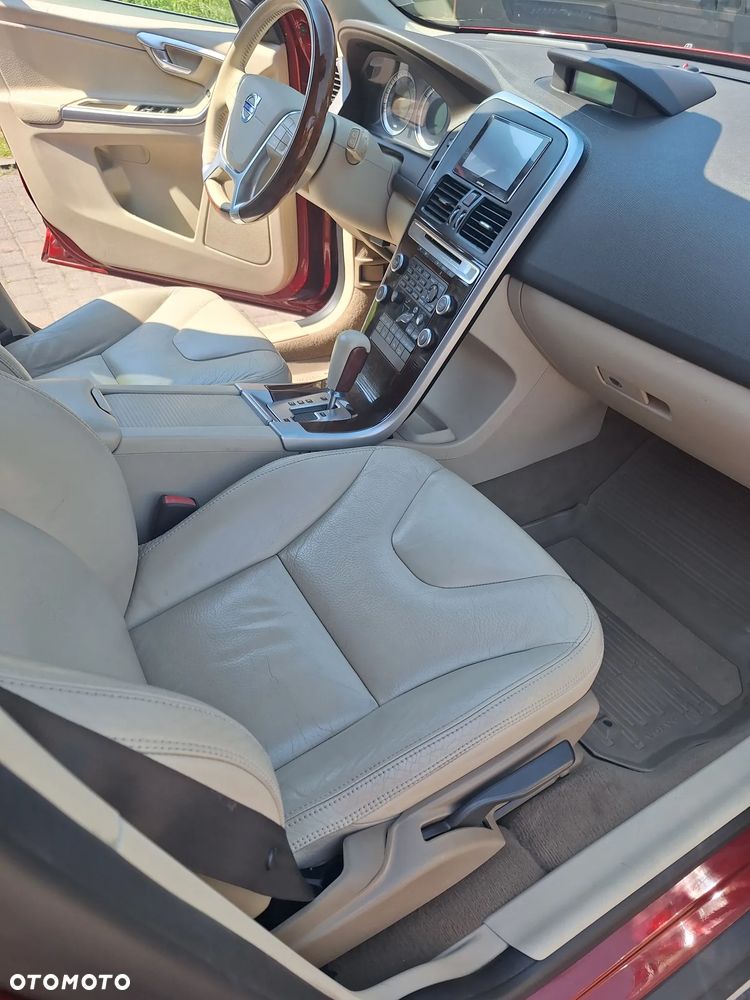 Volvo XC 60 D5 AWD Summum - 20