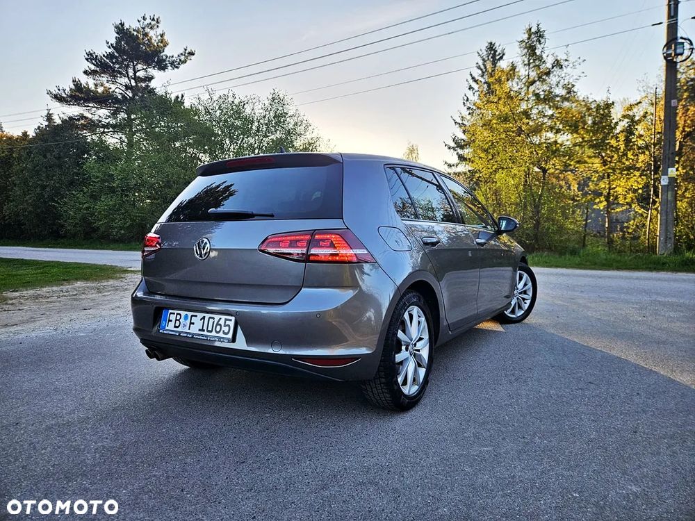Volkswagen Golf 2.0 TDI (BlueMotion Technology) Highline - 16