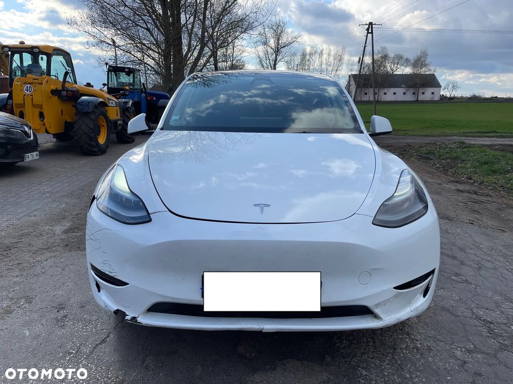 Tesla Model Y Standard - 29
