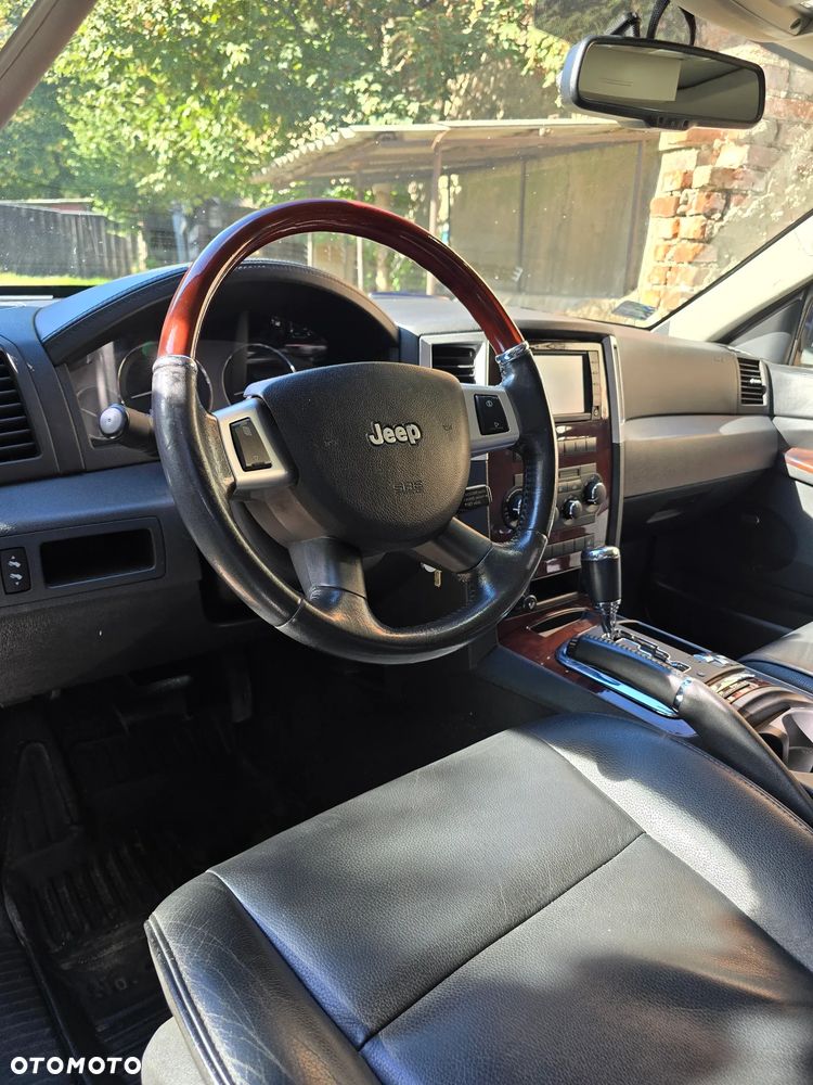 Jeep Grand Cherokee 2009 photo 5