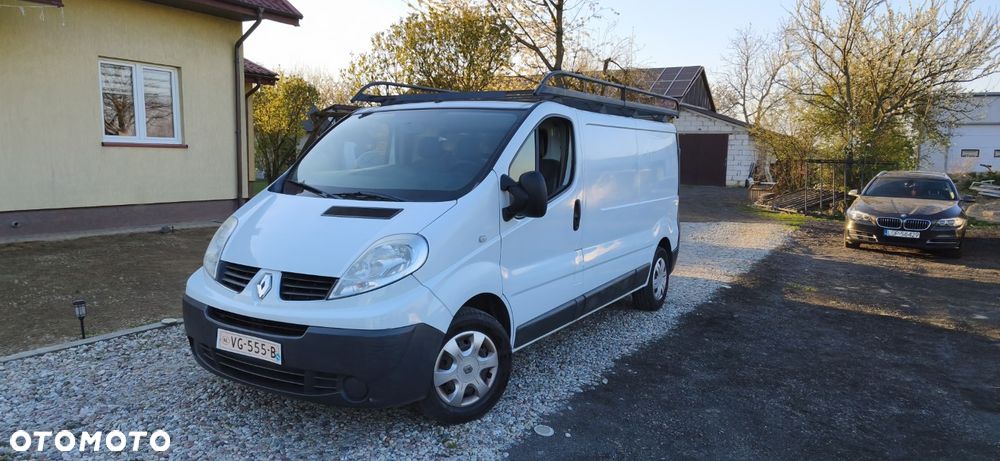 Renault Trafic - 16