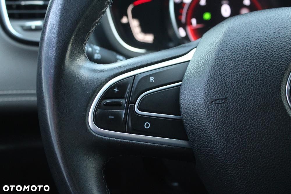 Renault Grand Scenic - 12