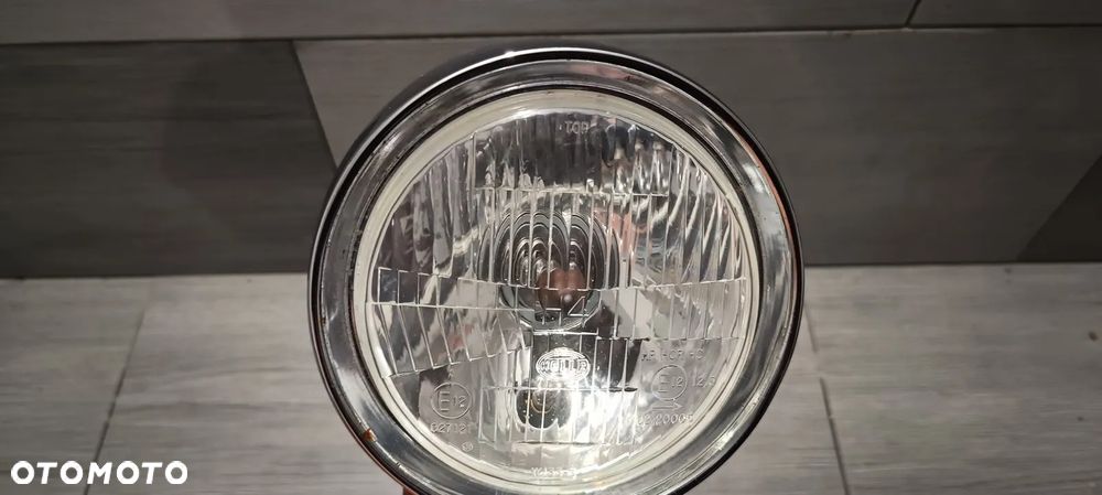 TRIUMPH THUNDERBIRD Lampa Przód Reflektor 2009 - 4