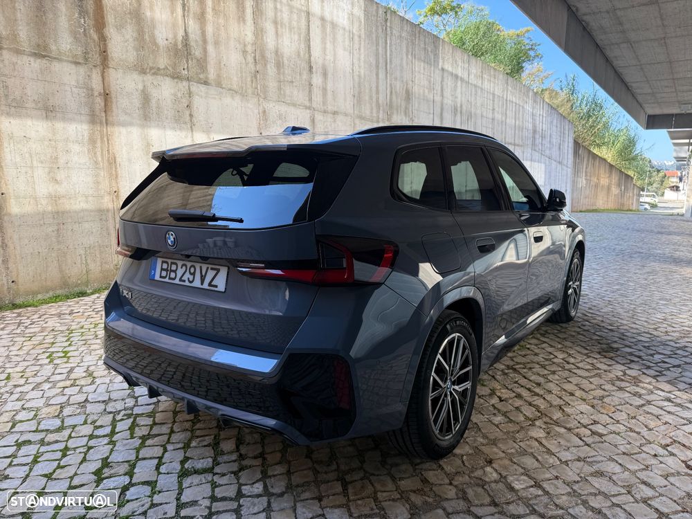 BMW iX1 xDrive30 Pack Desportivo M Pro - 5